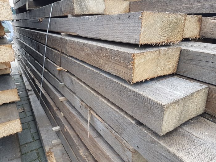 Oude balken 80x180mm Specialist in hout, natuursteen en antieke