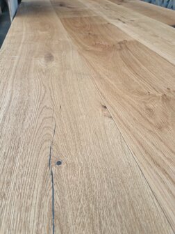 SALE! Wide Oak floor ready oiled! 260mm