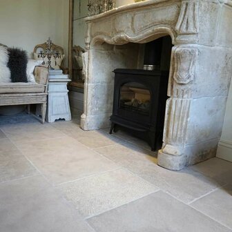 Burgundy tiles, Limestone Vieux Bourgogne 