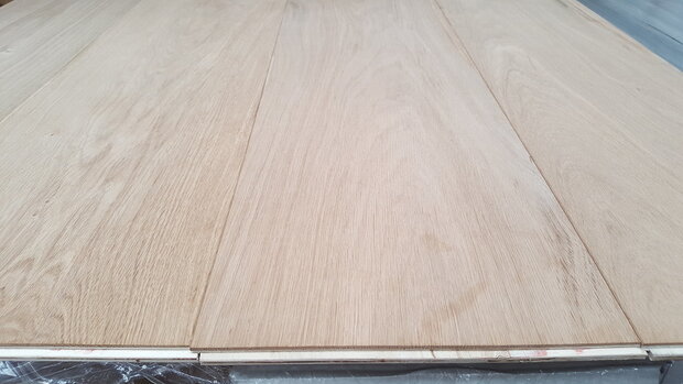 Wide engineered Oak floor, 260mm wide