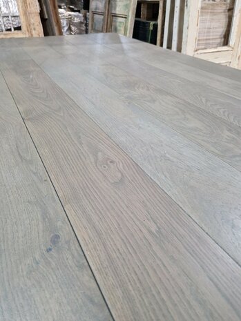 Oak floor, Ready oiled 140mm width